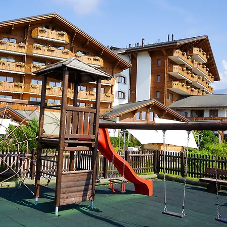 Royalp & Hotel