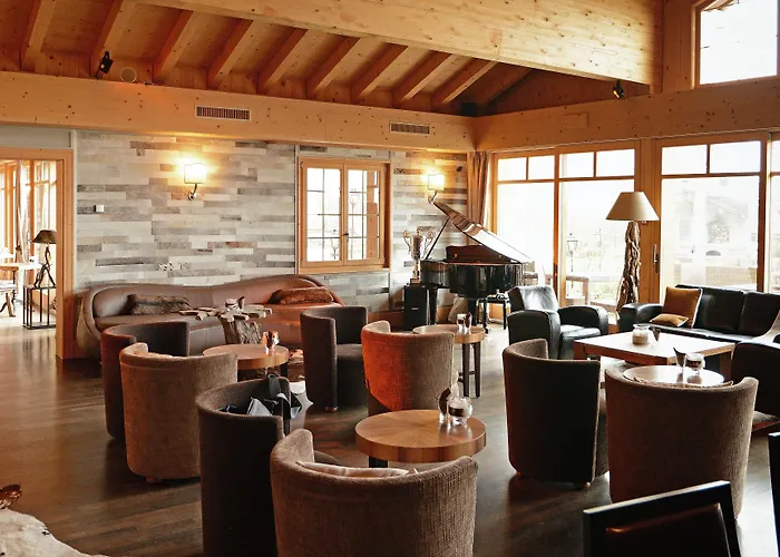 Royalp & Отель 5*