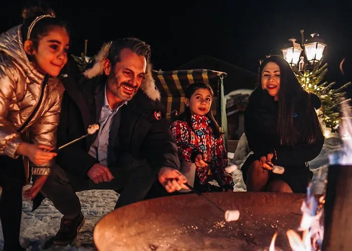 Отель Royalp & 5*