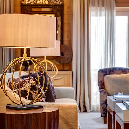 Hotel Royalp & 5*